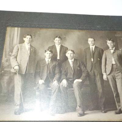3- 1900's photo's of current styles"'