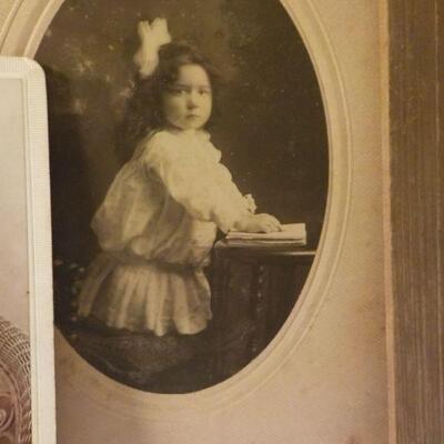 3- 1900's photo's of current styles.