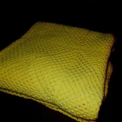 Beautiful Handmade Yellow Afghan Full/Queen Bedspread and Handmade Afghan Throw