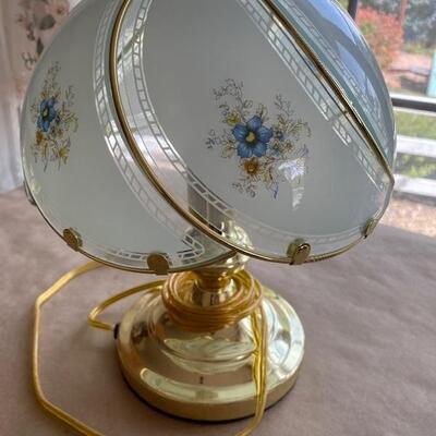 Vintage touch lamp 