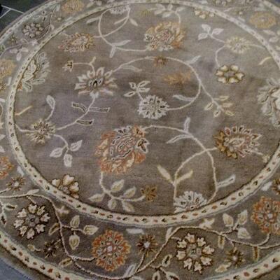 Beautiful Round Rug by Home Decoraters Collection of Atlanta