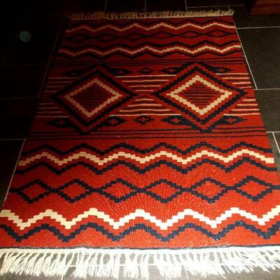 Beautiful Southwestern Design Rug