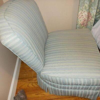 Beautiful, Comfortable Boudoir or Occassional Chair