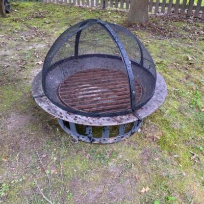 531: Outdoor Frontgate Firepit with Cover 