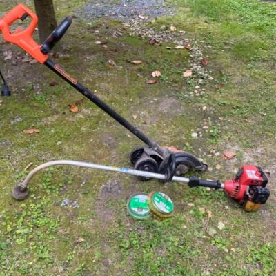 536: Black and Decker Edger and Homelite Weed eater 
