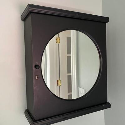 603 Hanging Wall Cabinet with Mirror 