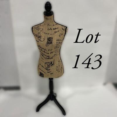 .143. Modern Dress Form