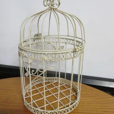 Lot 78 - Decorative Metal Bird Cage