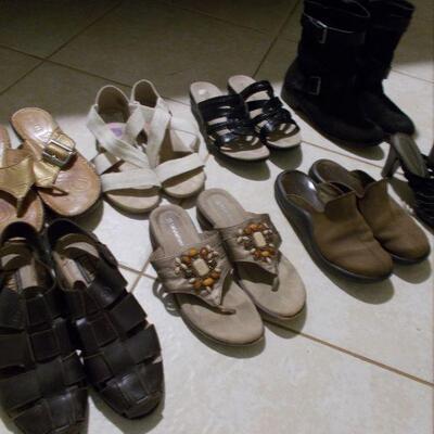 Womens Shoes 8 Pairs, Sizes 6 and 6.5 Medium - Previously Worn