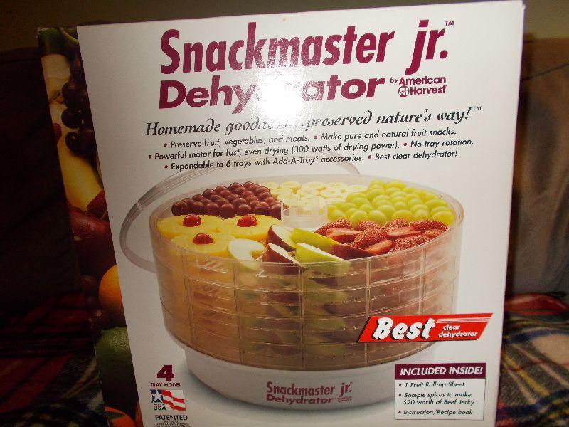 Snackmaster, Jr. Dehydrator by American Harvest