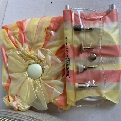 IDT 20  VINTAGE HOME HAIR DRYER MANICURE SET BOUFFANT CAP