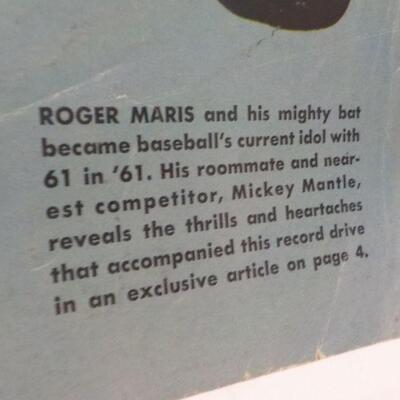 Street and Smiths 1962 Year Book w/ Roger Maris".