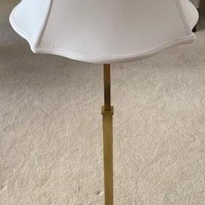 LOT#11LR: Heavy Adjustable Brass Floor Lamp
