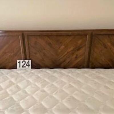LOT#124B1: King Size Bed