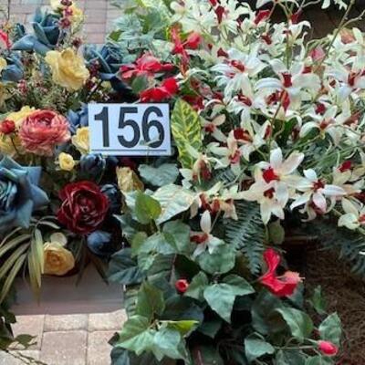 LOT#156G: Assorted Faux Floral Lot