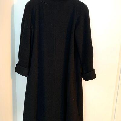 IDT 32  VINTAGE PRESTON & YORK WINTER COAT X BUTTONS