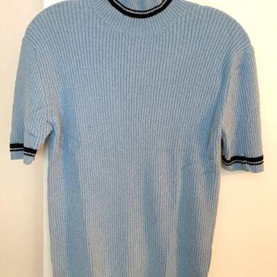 IDT 34  1970s ACRYLIC RIBBED MOCK TURTLE NECK SWEATER