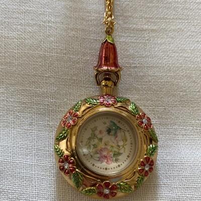 Franklin mint floral pocket watch pendant 