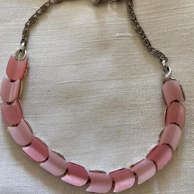 Vintage pink necklace 