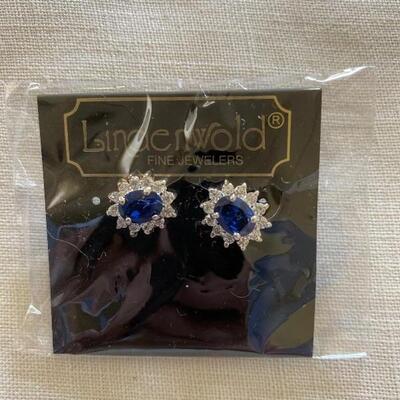 â€œSapphireâ€ and diamond earrings 