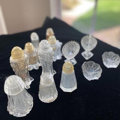 Salt and pepper shaker lot 