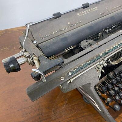 .47. Underwood Wide Carriage Typewriter