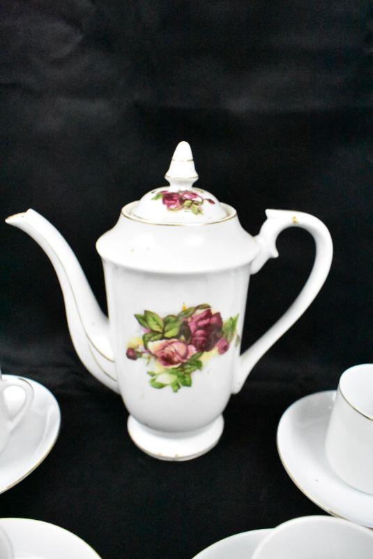 Norcrest Fine China 10 pc Tea Set Teapot, lid, 2 cups, 4 saucers
