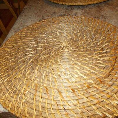 Rattan Charger Plates- Set of 6
