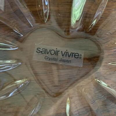 Lot 7 - Set of 2 Savoir Vivre Heart Shaped Dishes