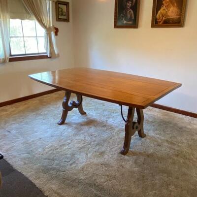 Vintage Drop Leaf Wood Table & 6 Chairs / Great Condition 