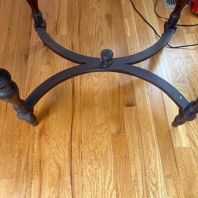 Franklin sewing machine in case cabinet 