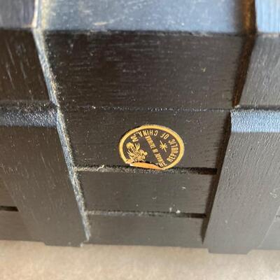 Vintage decanter set pirate chest 