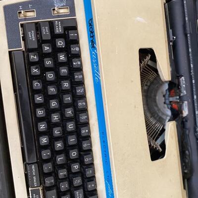 Vintage typewriter 