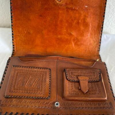 Tooled leather vintage wallet purse 