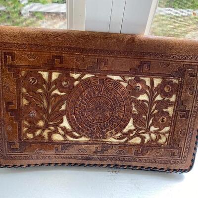 Tooled leather vintage wallet purse 