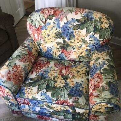 Over sized Arm Chair with ottoman