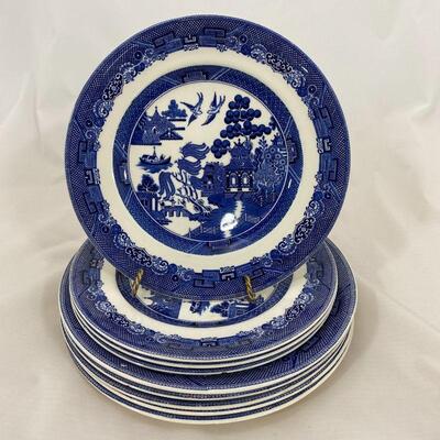 .104. Johnson Bros Blue Willow Lunch & Dinner Plates