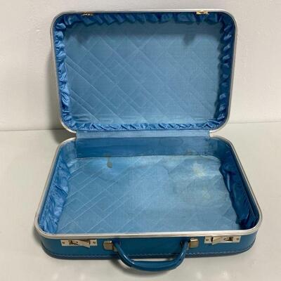 .124. Vintage Single Blue Suitcase