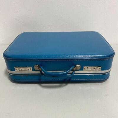 .124. Vintage Single Blue Suitcase