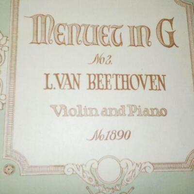 " Menuet in G by L.Van Beethoven for Violin and Piano, No. 1890".
