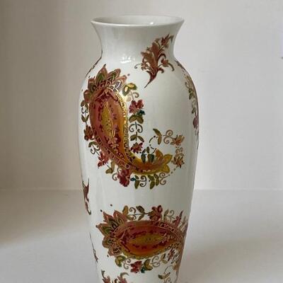 Lenox Paisley Print Vase 
