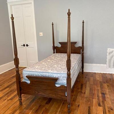 Twin Cherry 4 Poster Bed 