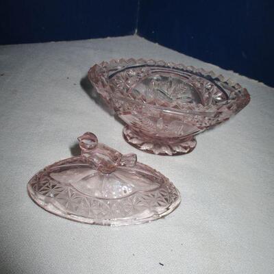 DEPRESSION GLASS & CUTGLASS