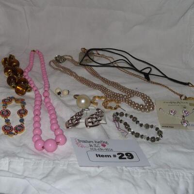 Lot #29