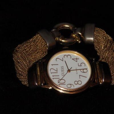 Guess Watch