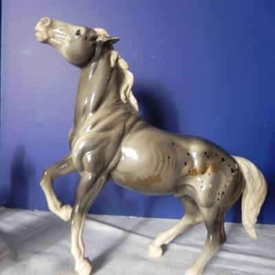 HORSE LOVERS