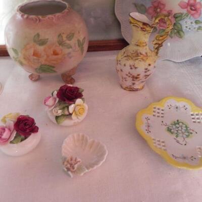 FLOWER POWER COLLECTIBLES