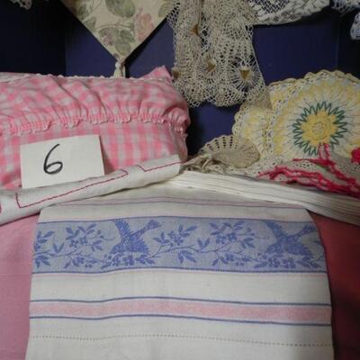 LINEN  BEAUTIES 