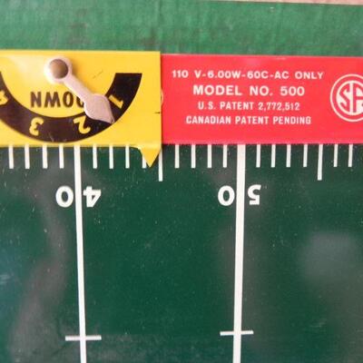 VINTAGE ELECTRIC FOOTBALL GAME