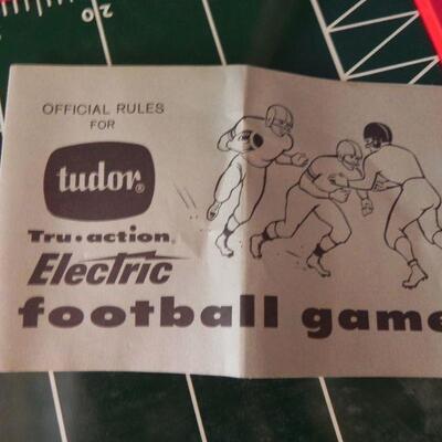 VINTAGE ELECTRIC FOOTBALL GAME